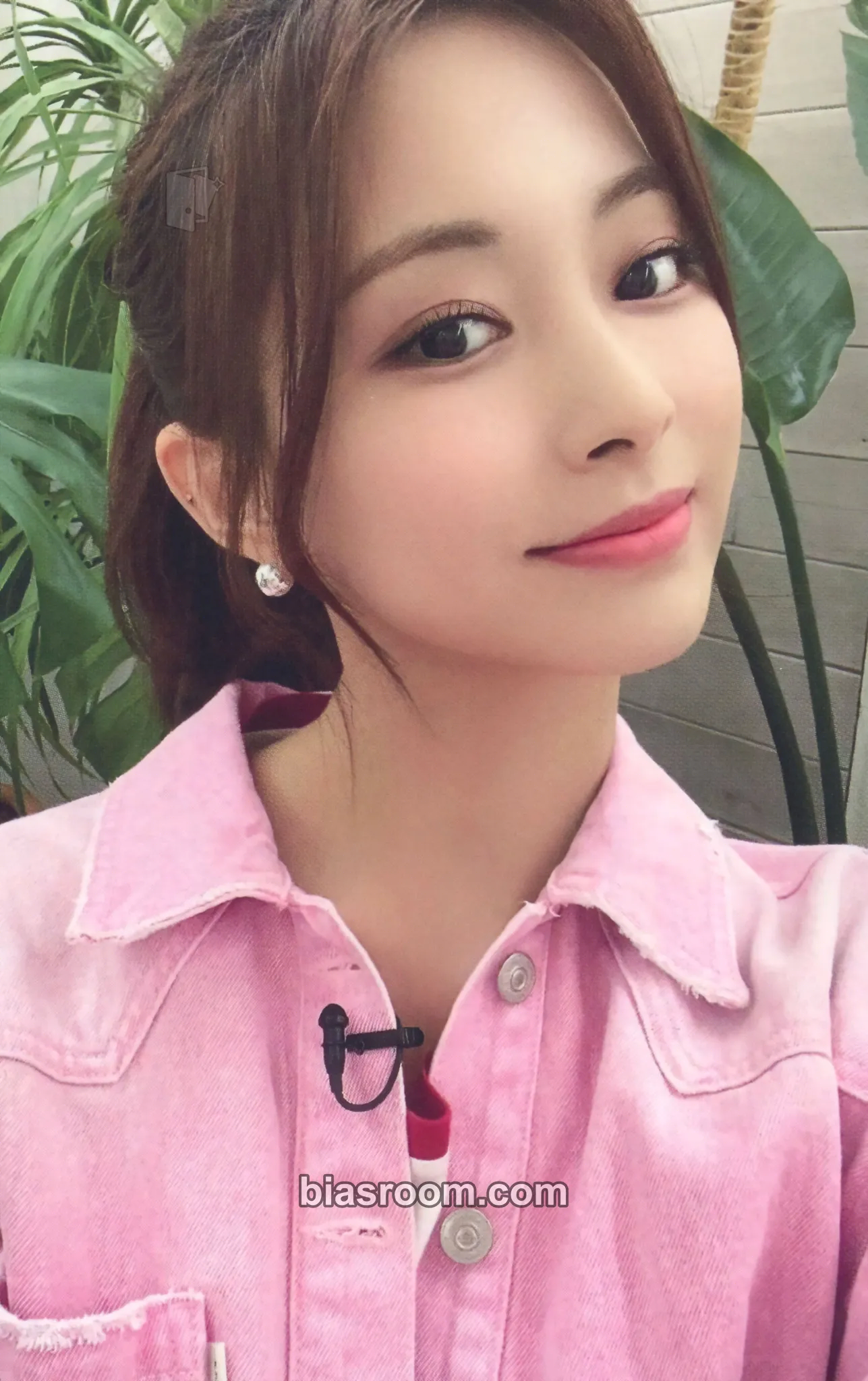 Tzuyu Green Project Photocard - TWICE - TWICE K-pop photocard