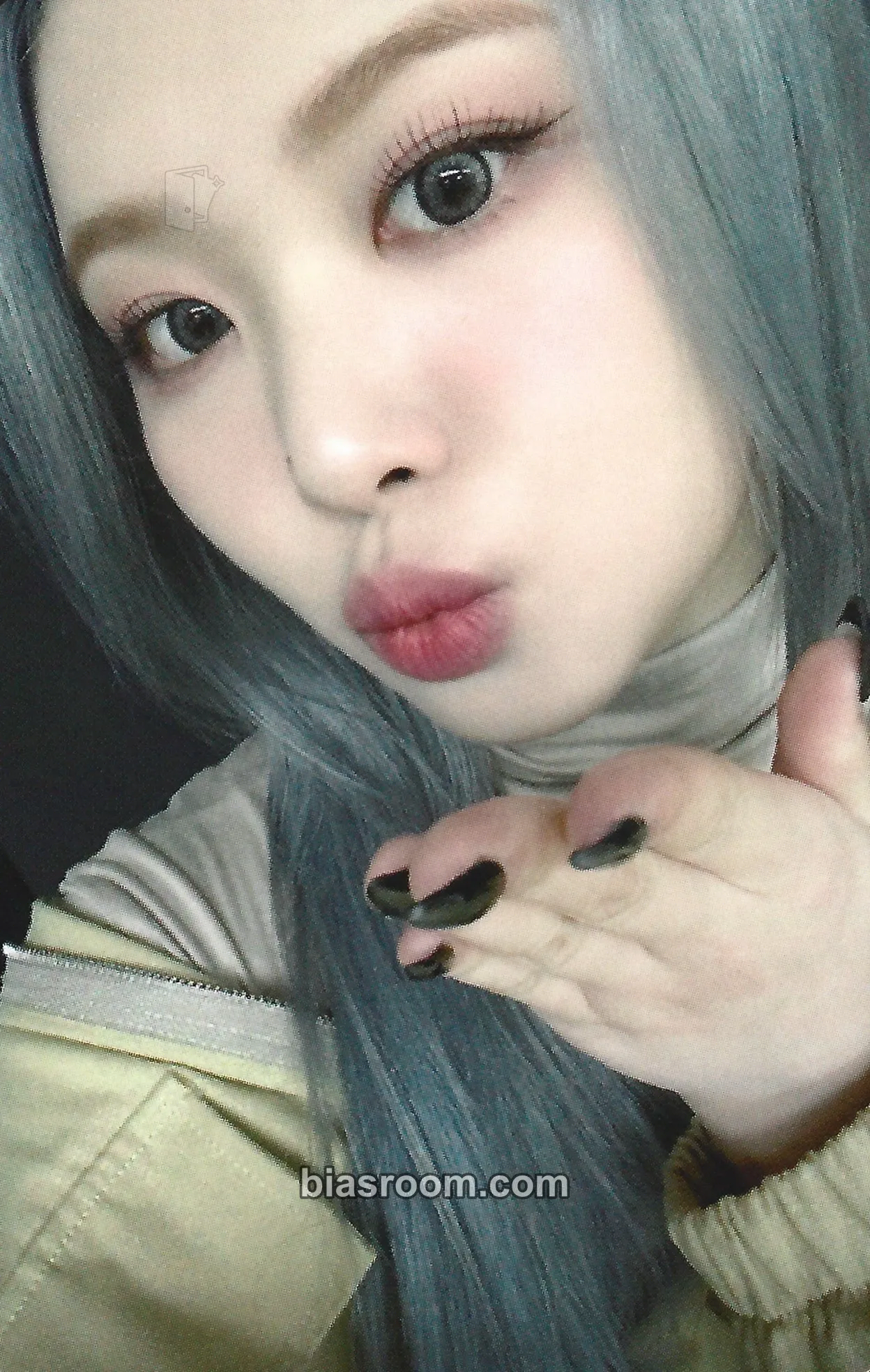 Swan HEADWAY Photocard - PURPLE KISS - PURPLE KISS K-pop photocard