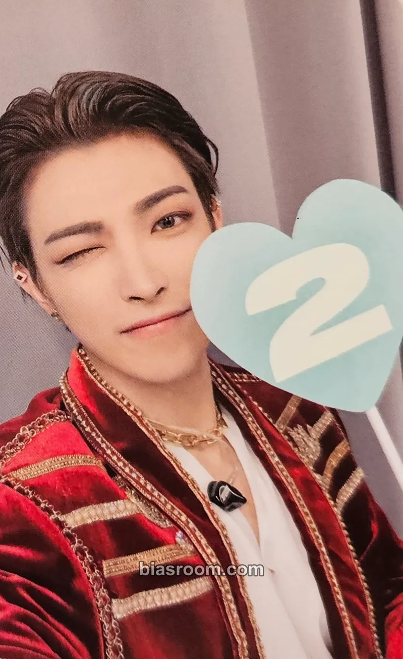 Hongjoong 2nd Anniversary Online Concert Photocard - ATEEZ - ATEEZ K-pop photocard