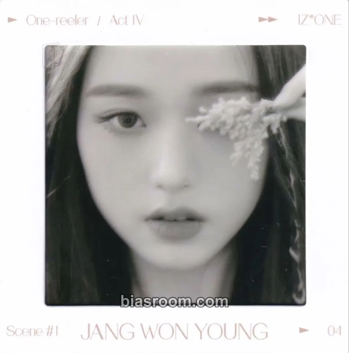 Wonyoung One-reeler / Act IV Photocard - IZ*ONE - IZ*ONE K-pop photocard