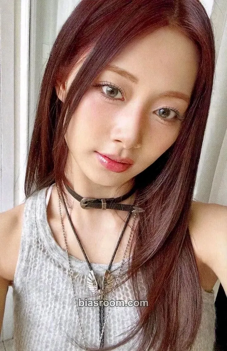 Tzuyu ENEMY Photocard - TWICE - TWICE K-pop photocard