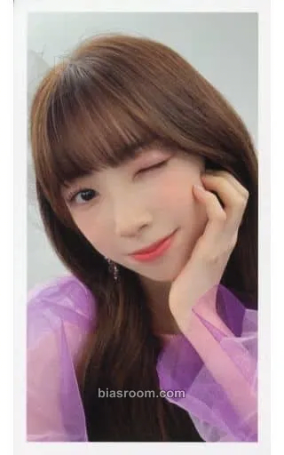 Miihi Step and a Step Photocard - NiziU - NiziU K-pop photocard