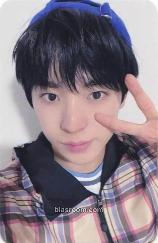 Yushi Songbird Photocard - NCT WISH - NCT WISH K-pop photocard
