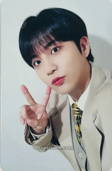 Jongho GOLDEN HOUR : Part.1 Photocard - ATEEZ - ATEEZ K-pop photocard