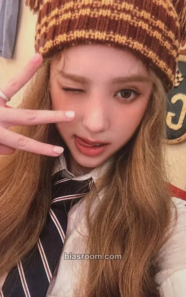 ODD YOUTH - Myah - I Like You Album album photocard diary version