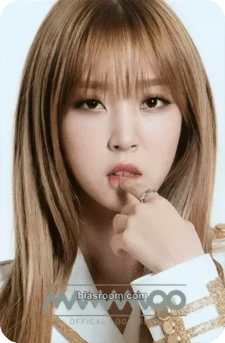 Moonbyul Mamamoo 1st Concert - Moosical Photocard - MAMAMOO - MAMAMOO K-pop photocard
