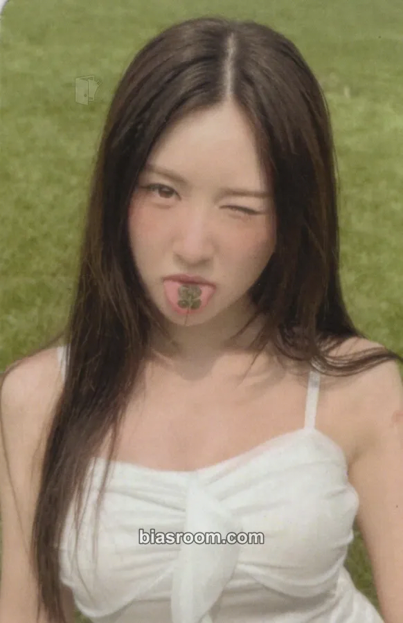 MUU (Taeryeong) By your side Photocard - MUU - MUU K-pop photocard
