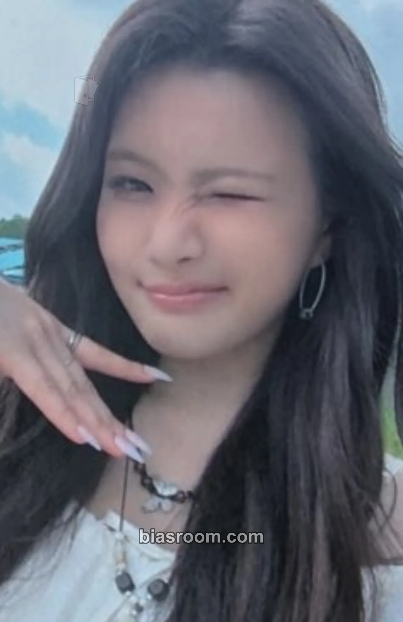 Swan I Miss My... Photocard - PURPLE KISS - PURPLE KISS K-pop photocard