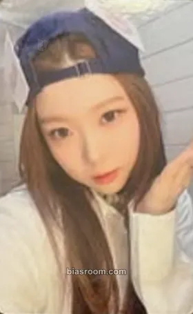 Jackie Feelin' Hot Photocard - ICHILLIN’ - ICHILLIN’ K-pop photocard