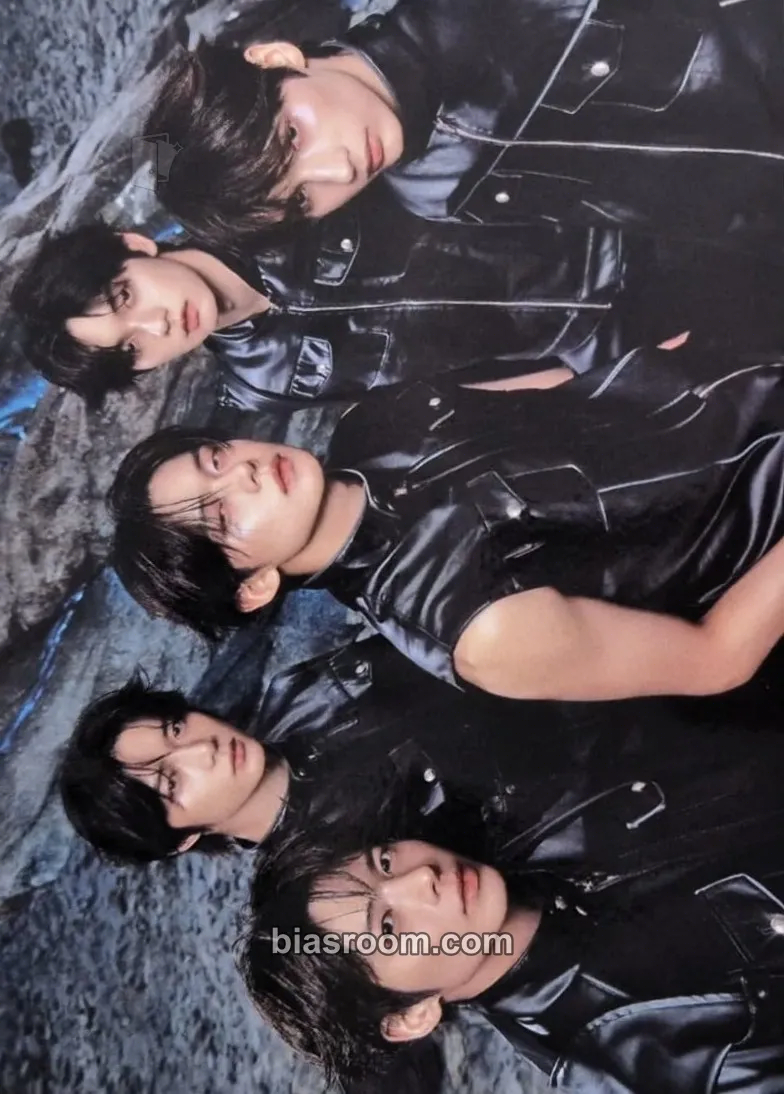 The Star Chapter: Together Photocard - TOMORROW X TOGETHER - TOMORROW X TOGETHER K-pop photocard