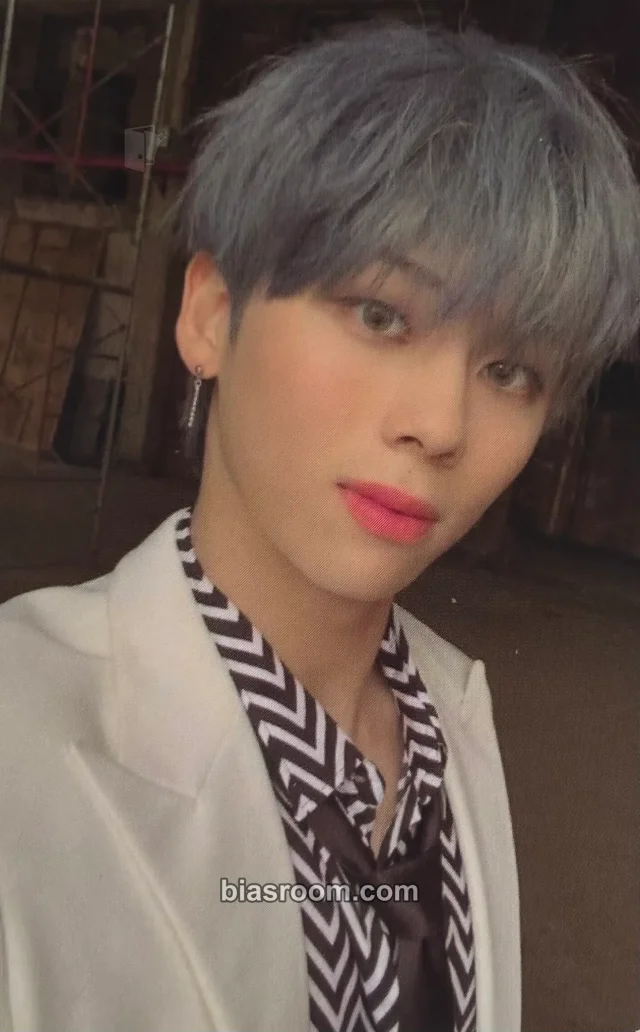 1the9 - Taewoo - Blah Blah Album album photocard red version
