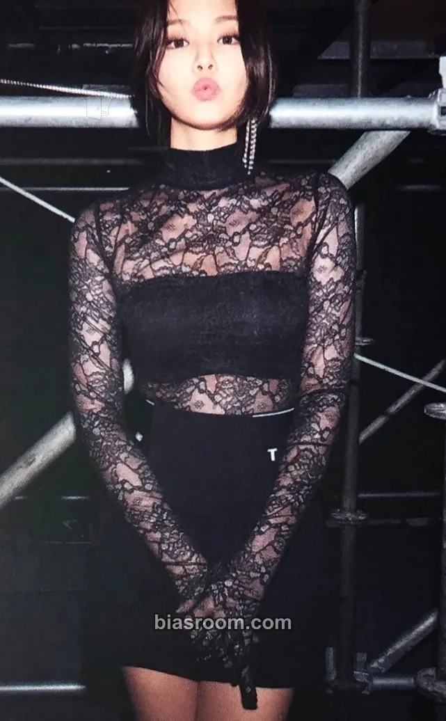 Jennie BLACKPINK 2019 Private Stage (Chapter 1) Photocard - BLACKPINK - BLACKPINK K-pop photocard