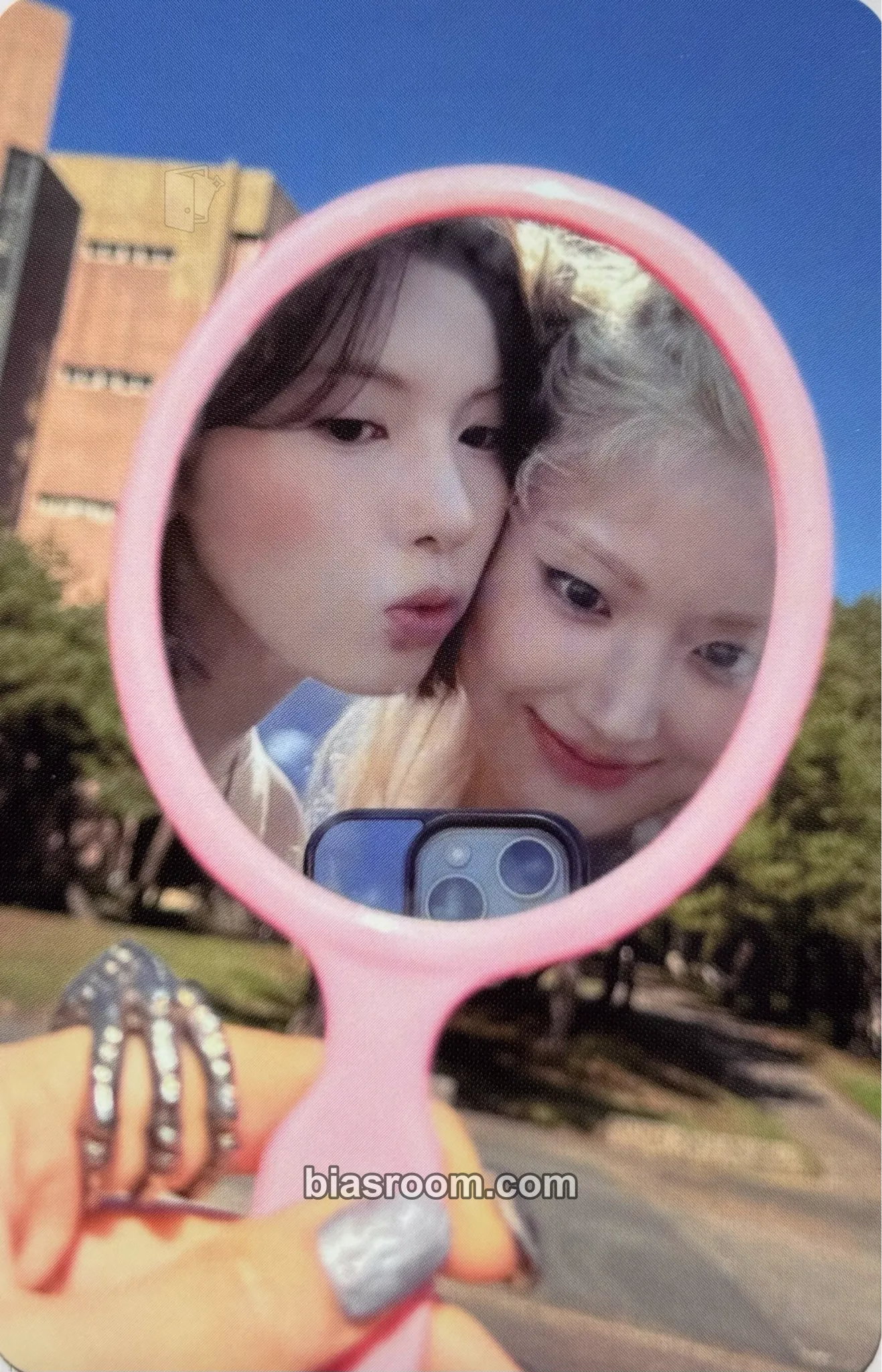 Fe3O4: STICK OUT Photocard - NMIXX - NMIXX K-pop photocard