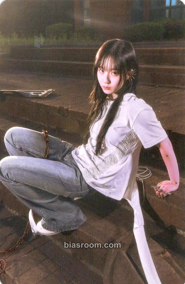 Haewon Fe3O4: STICK OUT Photocard - NMIXX - NMIXX K-pop photocard