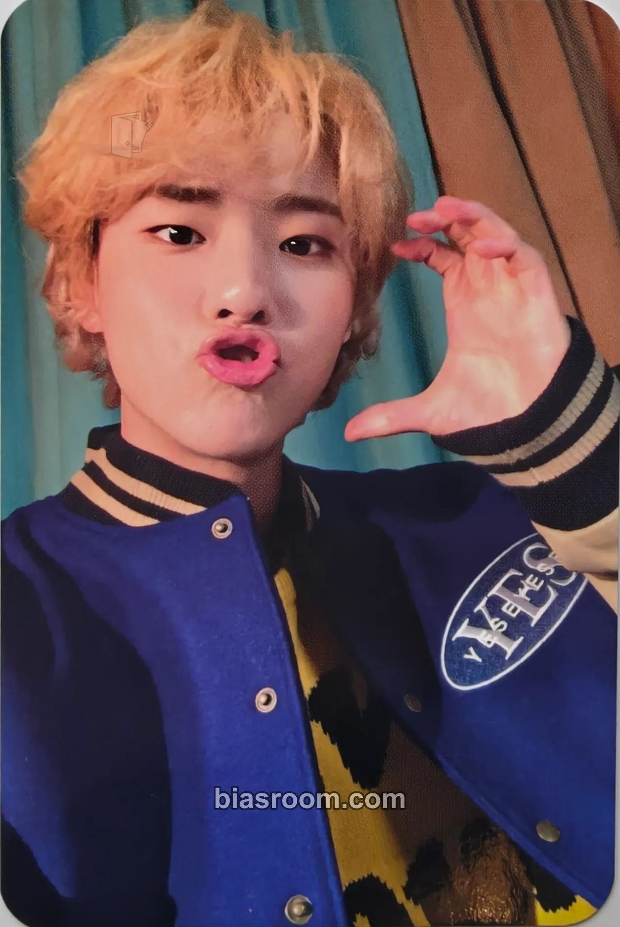 WOODZ WOODZ 1st Fan Club MOODZ Kit Singing Room Photocard - WOODZ K-pop photocard