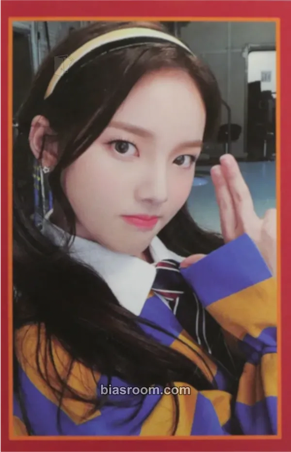 Soojin We Can Photocard - Weeekly - Weeekly K-pop photocard