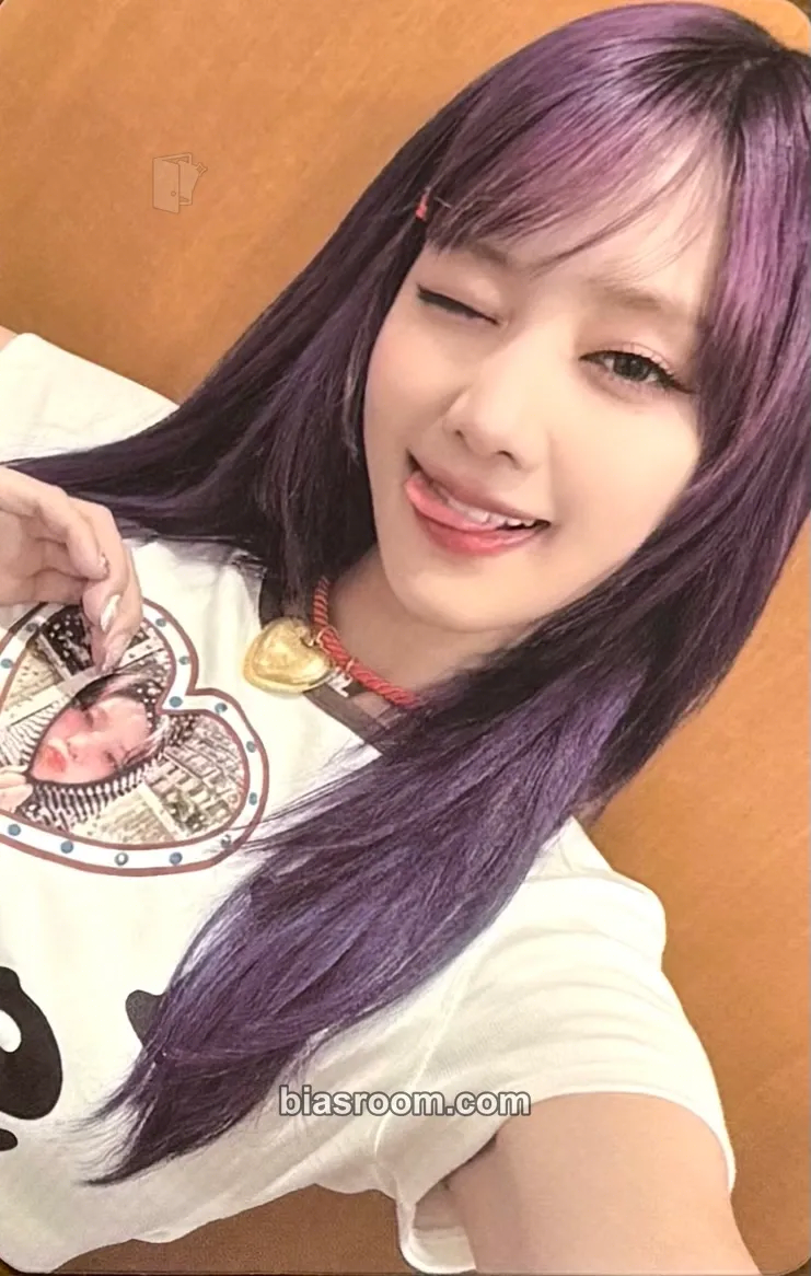 Minnie We are Photocard - i-dle - i-dle K-pop photocard