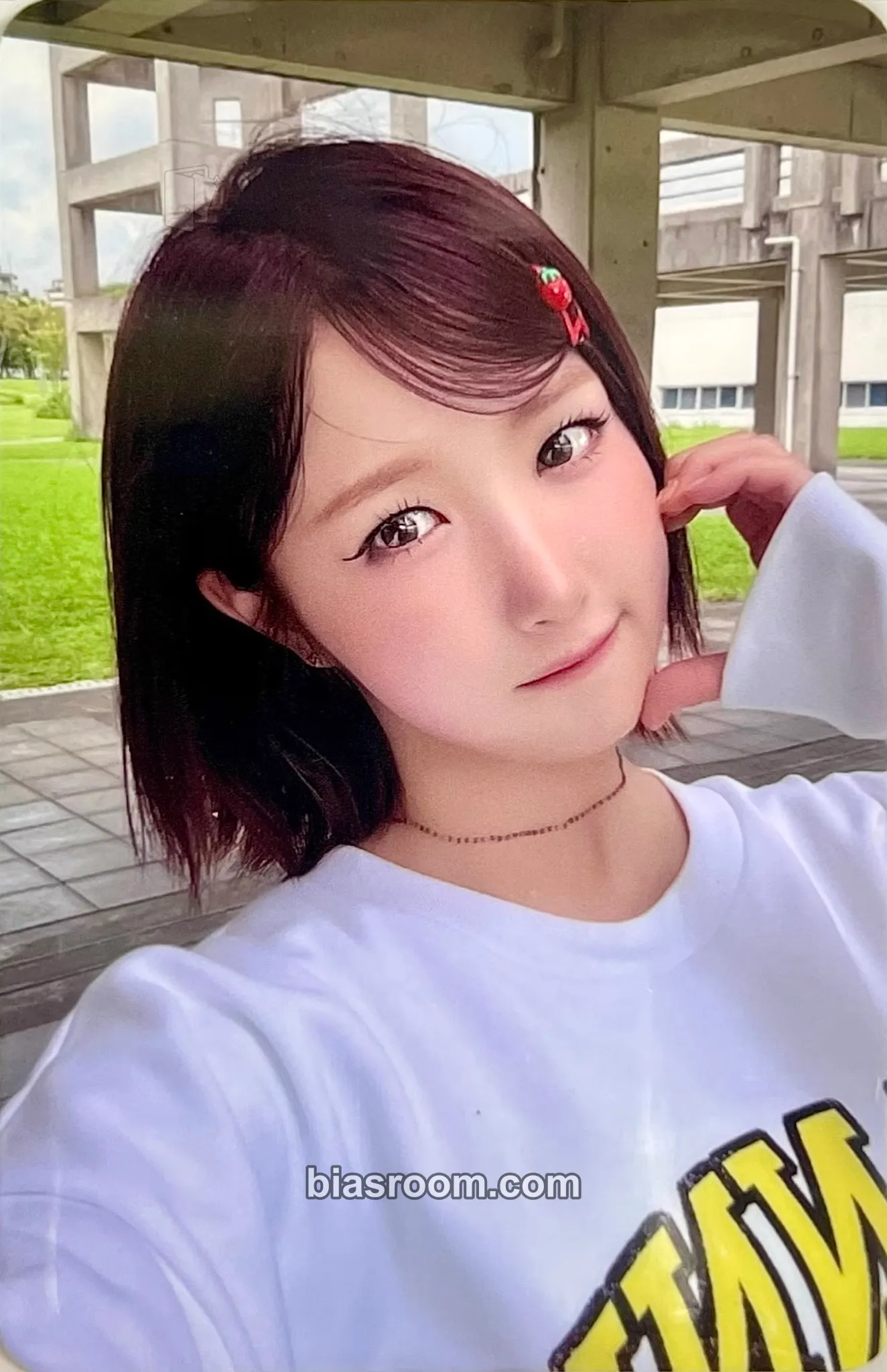 Hitomi iLY Photocard - SAY MY NAME - SAY MY NAME K-pop photocard