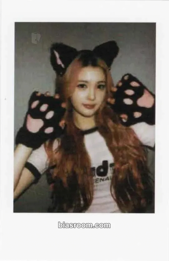 A-na STYLE Photocard - Hearts2Hearts - Hearts2Hearts K-pop photocard