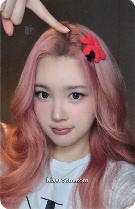 A-na STYLE Photocard - Hearts2Hearts - Hearts2Hearts K-pop photocard