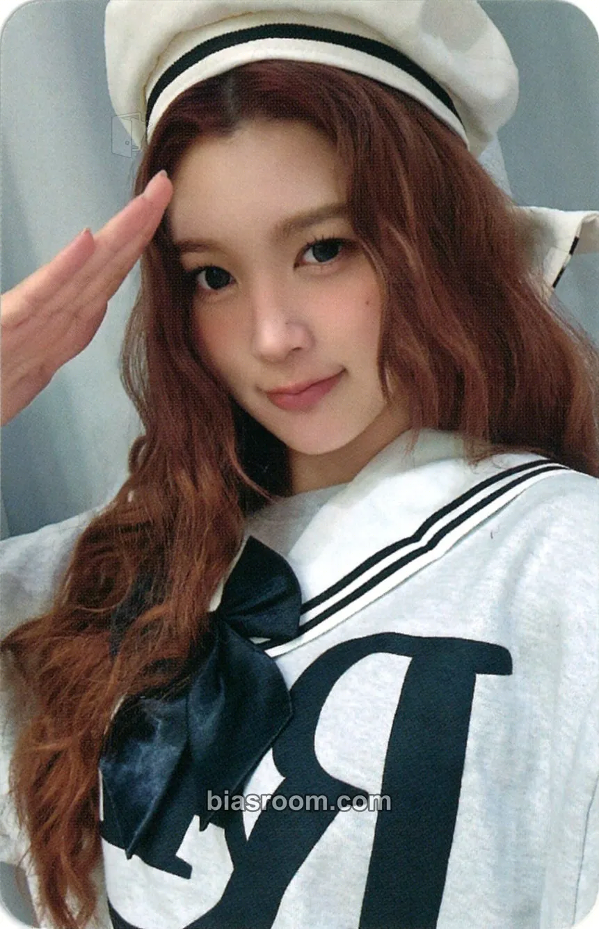 A-na STYLE Photocard - Hearts2Hearts - Hearts2Hearts K-pop photocard