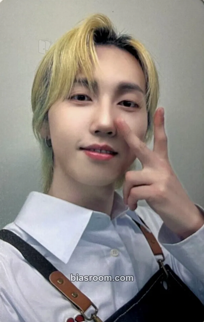Roda IDGAF Photocard - M.O.N.T - M.O.N.T K-pop photocard