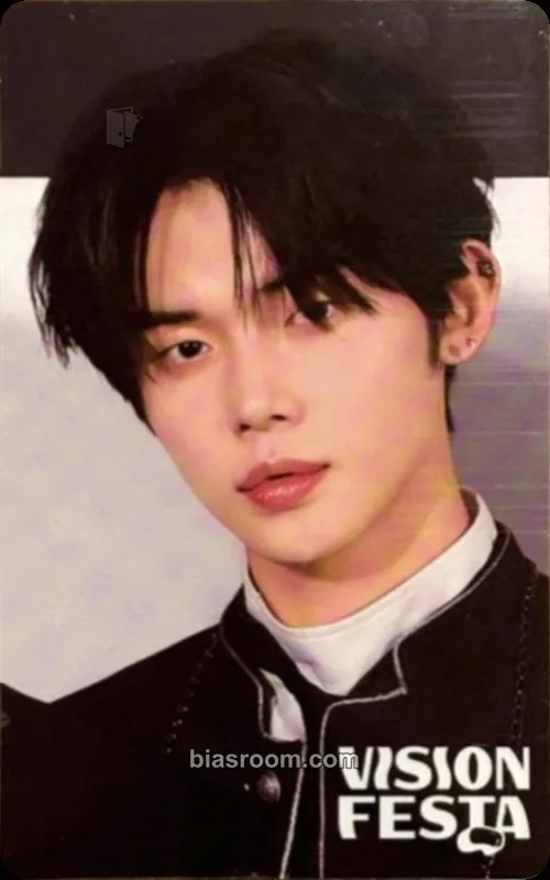 Yeonjun Vision Festa Photocard - TOMORROW X TOGETHER - TOMORROW X TOGETHER K-pop photocard