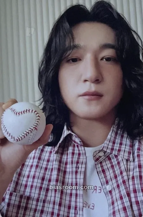 Sungjin 2026 Season's Greetings - The Press Button Photocard - DAY6 - DAY6 K-pop photocard