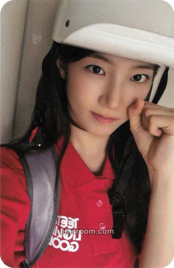 Kazuha SPAGHETTI Photocard - LE SSERAFIM - LE SSERAFIM K-pop photocard