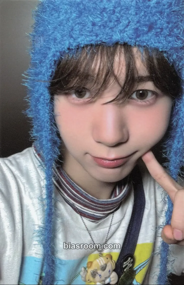 Ryo 2026 Season's greetings - Tooth Fairy Wish Photocard - NCT WISH - NCT WISH K-pop photocard