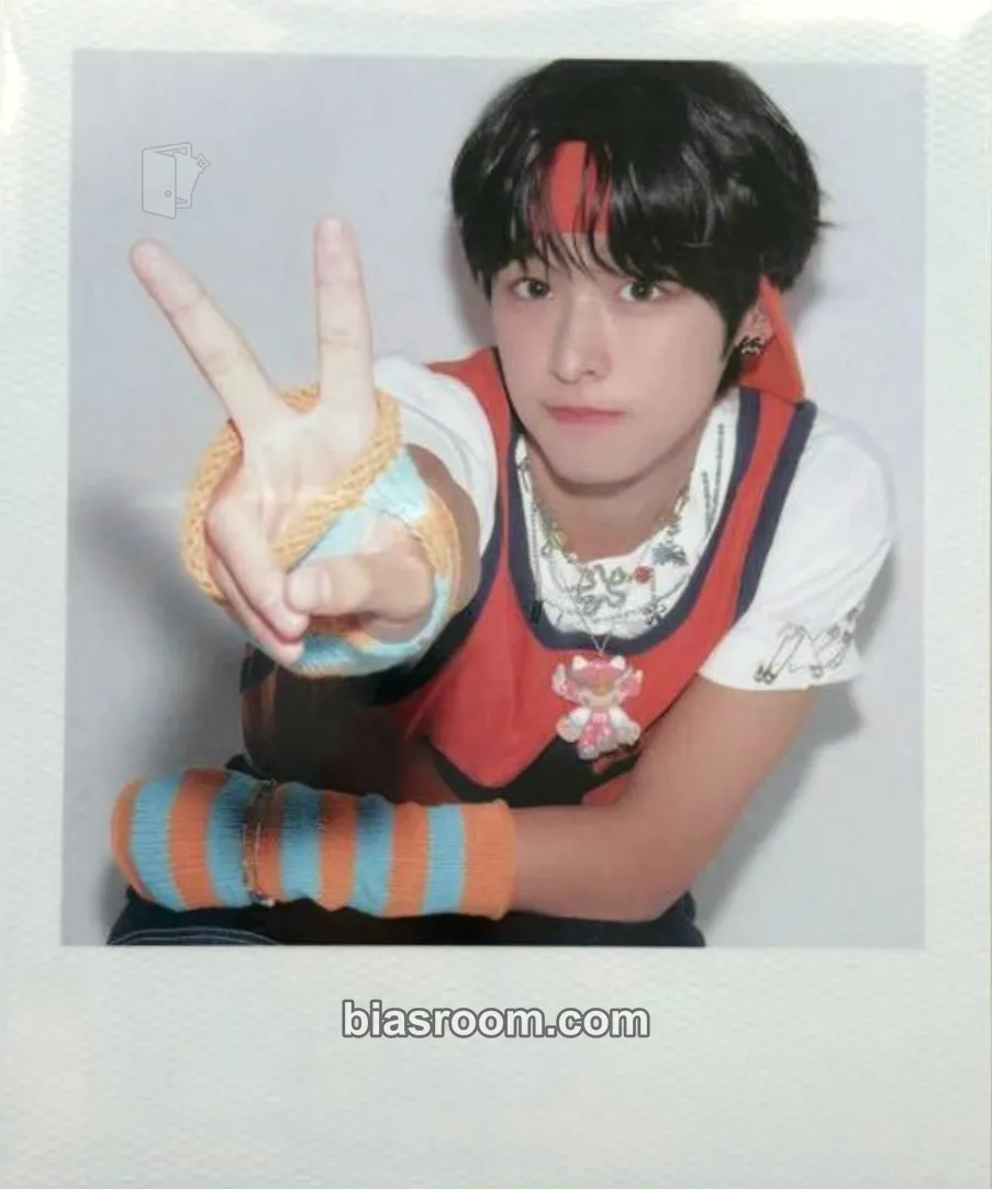 Riku 2026 Season's greetings - Tooth Fairy Wish Photocard - NCT WISH - NCT WISH K-pop photocard