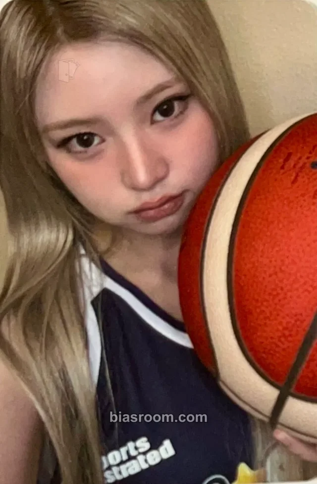KiiiKiii - Haum - Delulu Pack Album apple music fansign video call (fancall)