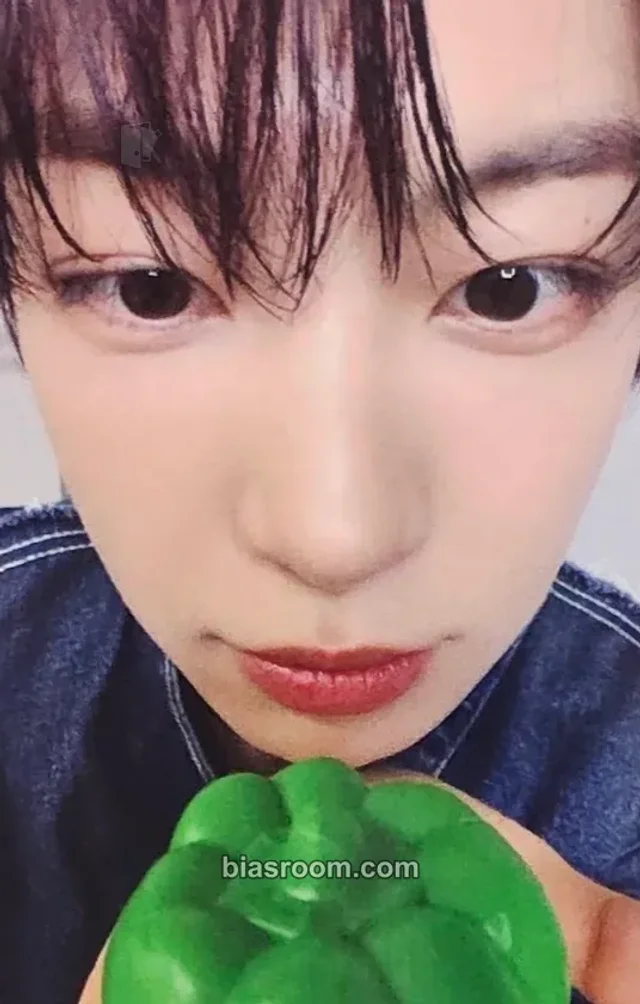 ALPHA DRIVE ONE - Geonwoo - EUPHORIA Album lucky draw star road version vegetable