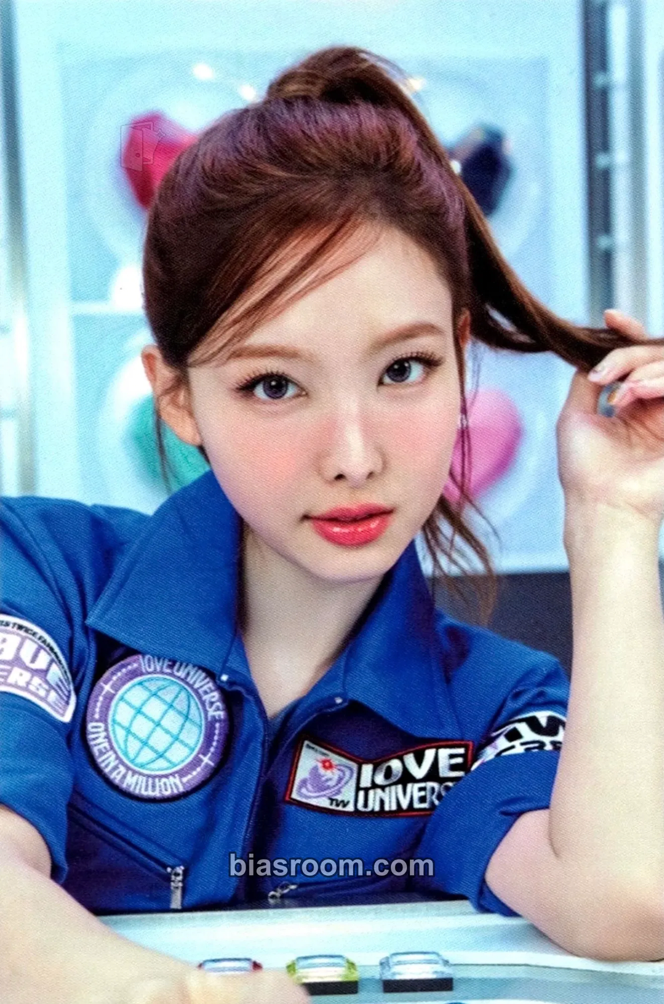 Nayeon 10VE Universe (10th Anniversary) Photocard - TWICE - TWICE K-pop photocard