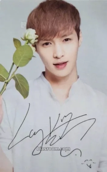 Lay EXO × Nature Republic Photocard - EXO - EXO K-pop photocard
