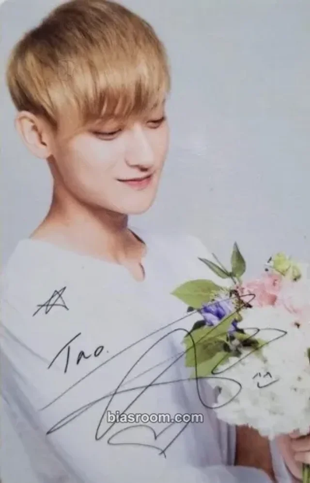 EXO - Tao - Nature Republic × EXO Collaboration Other nature republic brand collaboration