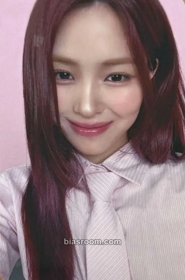 ITZY - Ryujin - The 4th Fan Meeting ITZY, MIDZY, Let's Fly! "On Air" Event japan purchase benefit