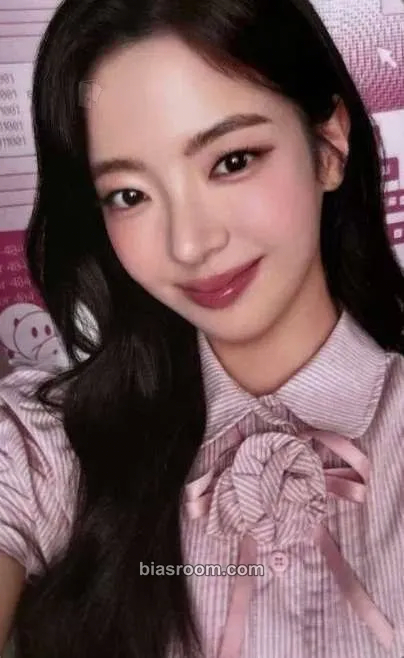 Lia The 4th Fan Meeting ITZY, MIDZY, Let's Fly! "On Air" Photocard - ITZY - ITZY K-pop photocard