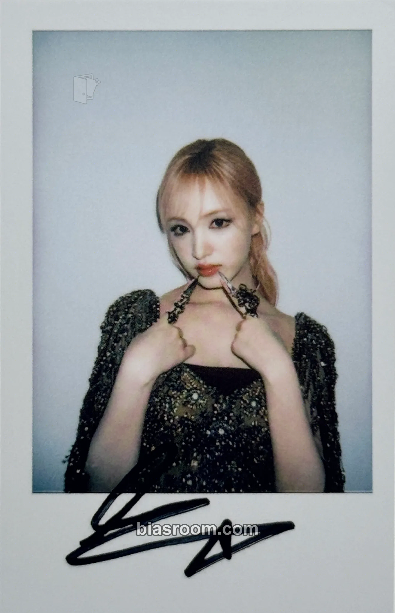 Liz LIZ x POWERCIRCLES Photocard - IVE - IVE K-pop photocard