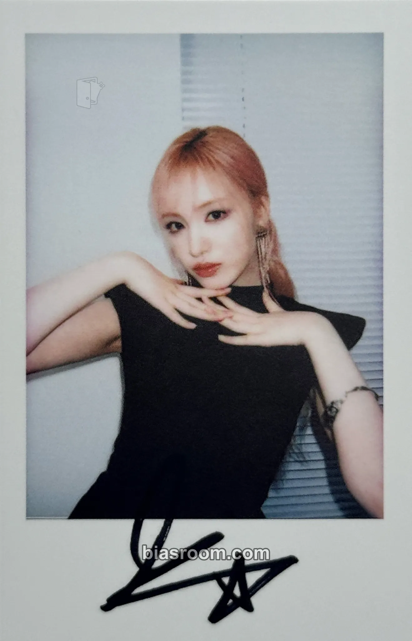 Liz LIZ x POWERCIRCLES Photocard - IVE - IVE K-pop photocard