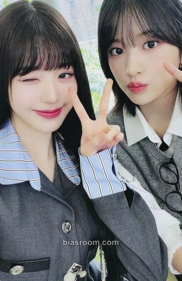 Magazine IVE: 2nd Fanmeeting Photocard - IVE - IVE K-pop photocard