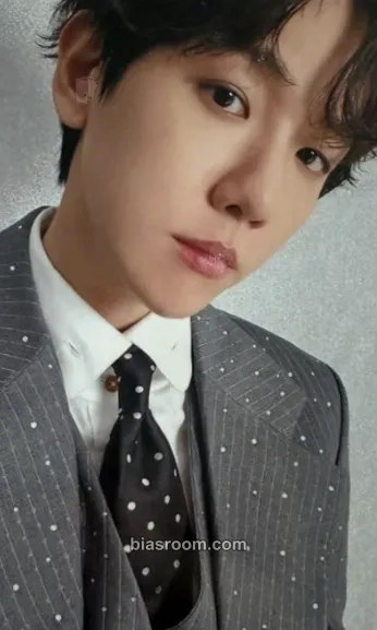 Baekhyun 2024 BAEKHYUN Christmas Fanmeet <Chaotic Party> Photocard - EXO - EXO K-pop photocard