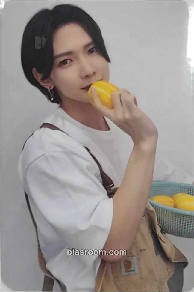 Yeosang THE WORLD EP.2 : OUTLAW Photocard - ATEEZ - ATEEZ K-pop photocard