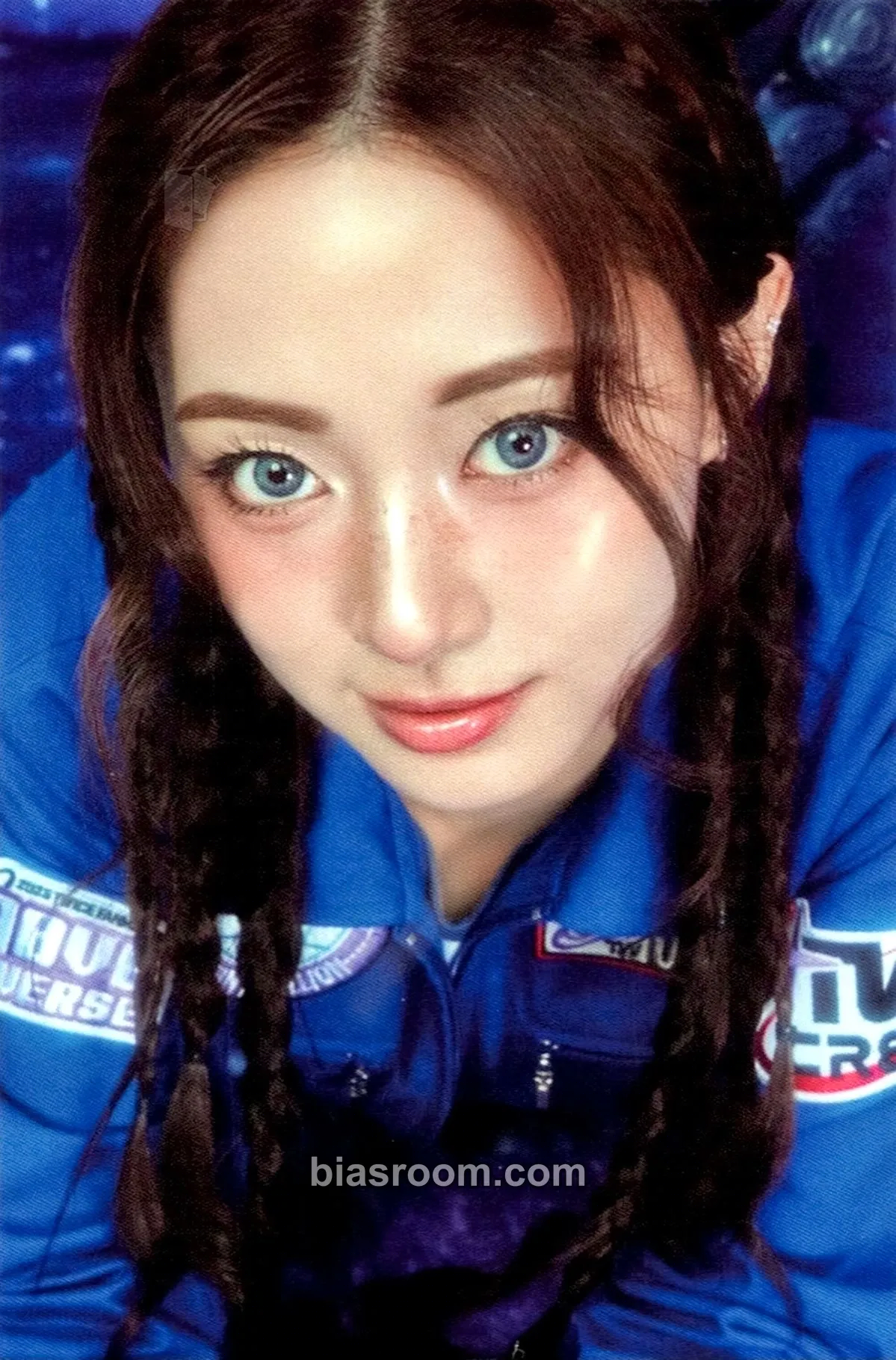Tzuyu 10VE Universe (10th Anniversary) Photocard - TWICE - TWICE K-pop photocard
