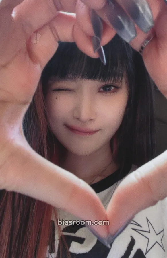 Seoi LOVE or HATE Photocard - H1-KEY - H1-KEY K-pop photocard