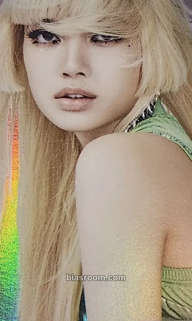 Lisa 'Born Pink' 2nd World Tour Photocard - BLACKPINK - BLACKPINK K-pop photocard