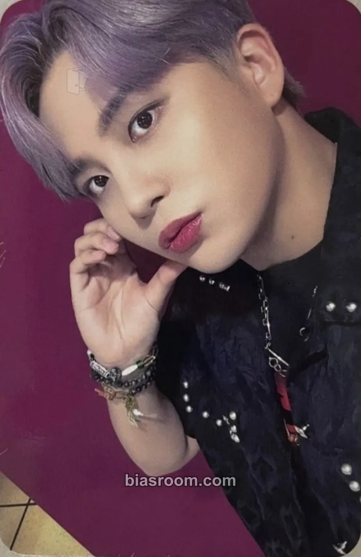 Jongho THE WORLD EP.2 : OUTLAW Photocard - ATEEZ - ATEEZ K-pop photocard
