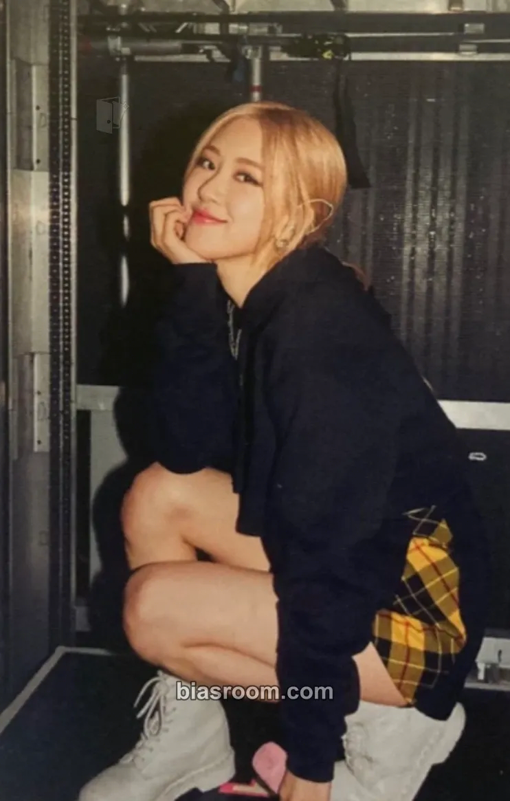 Rosé BLACKPINK 2019 Private Stage (Chapter 1) Photocard - BLACKPINK - BLACKPINK K-pop photocard