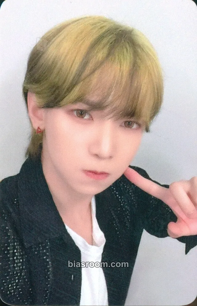 Yeosang THE WORLD EP.2 : OUTLAW Photocard - ATEEZ - ATEEZ K-pop photocard