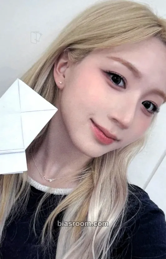 Haewon Blue Valentine Photocard - NMIXX - NMIXX K-pop photocard